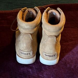 Sorel Tan Boots with White Soles